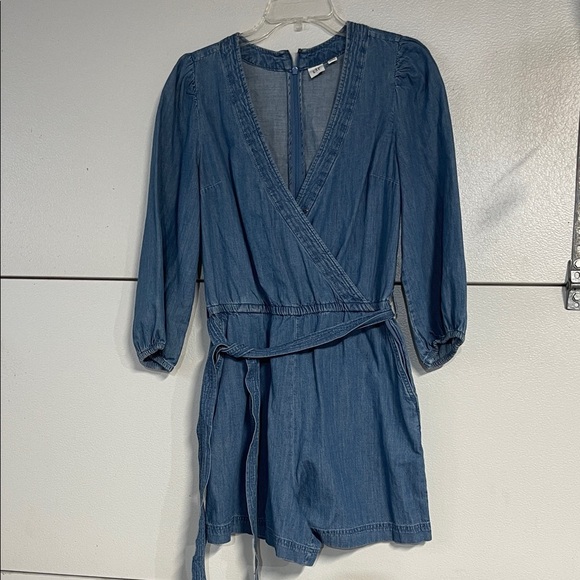 GAP WOMENS BLUE DENIM CHAMBRAY ROMPER LONG SLEEVE 4/SMALL - Picture 2 of 7